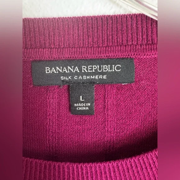 Banana Republic Silk Cashmere Wine Color Women's  Sweater - Picture 5 of 6